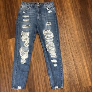 missguided medium wash boyfriend/girlfriend jean